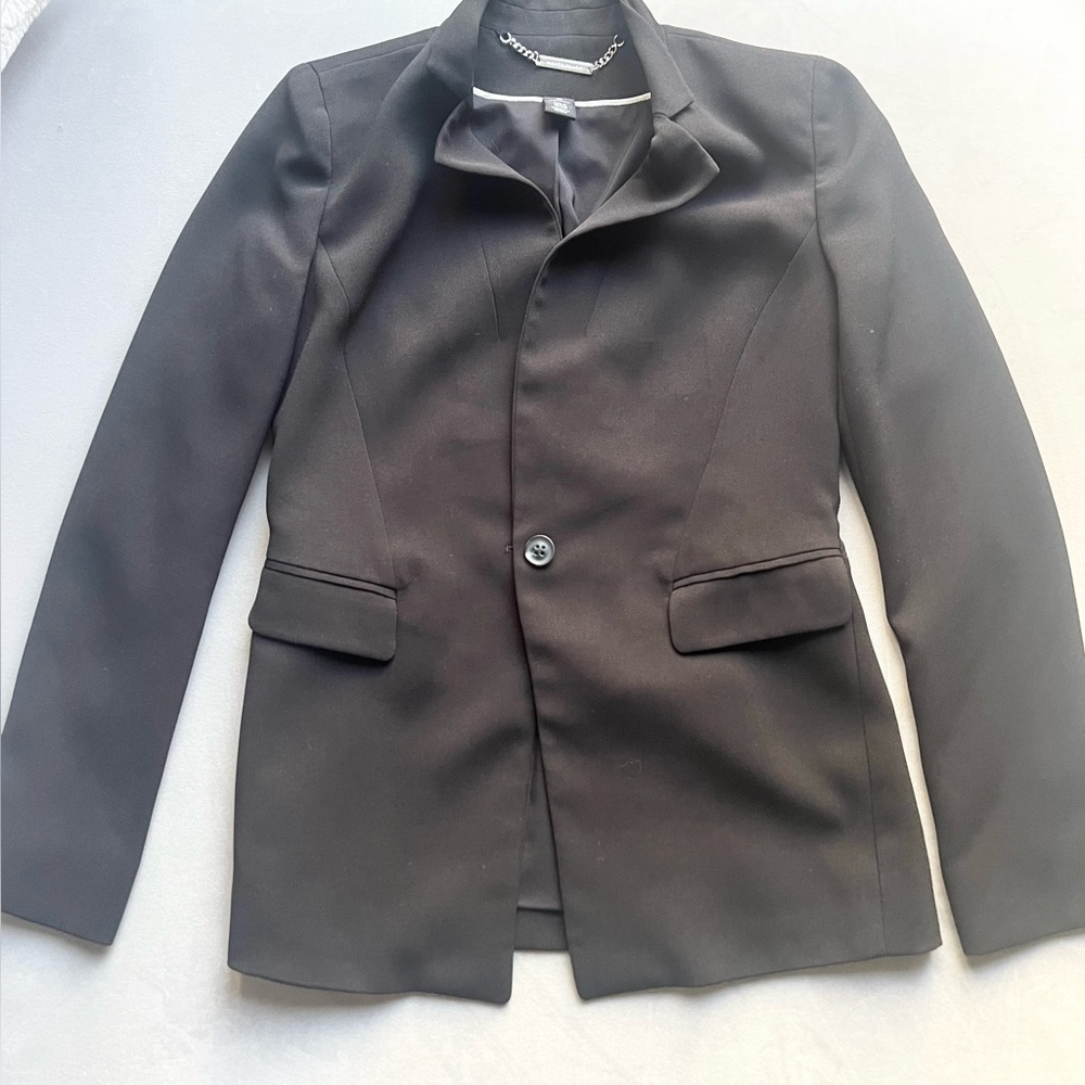 White Elace blazer, size 00. Big girl aged 14-18 can wear